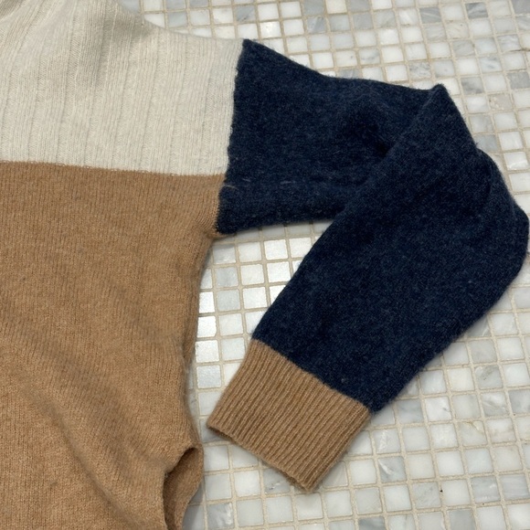 Madewell Wool Blend Colorblock Turtleneck Cream Brown Sweater - Picture 2 of 10